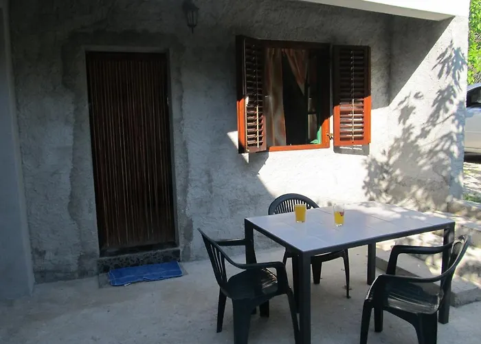 Hotel Petrcane